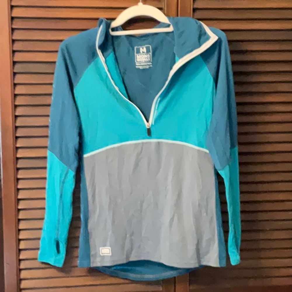 Mons Royale Merino Wool Bella Tech Hooded Long Sleeve